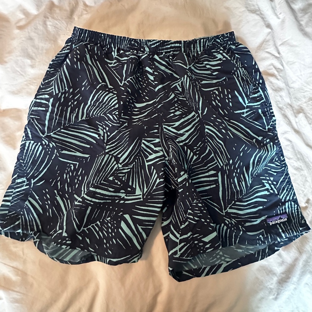 Patagonia Blue & Green Baggies Swim Shorts 7 inch inseam